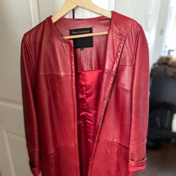 Tara Jarmon Red Leather Jacket - Picture 2 of 4
